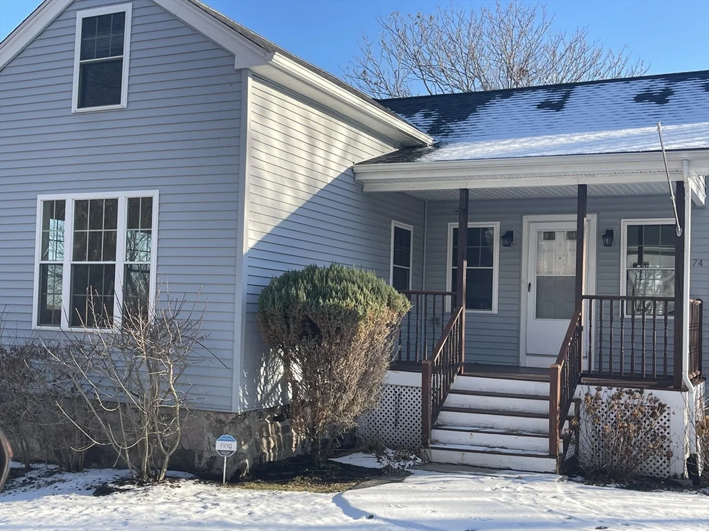 3 bed, 1 bath apartment for rent at 74 Saugus, Saugus — photo 2 of 19