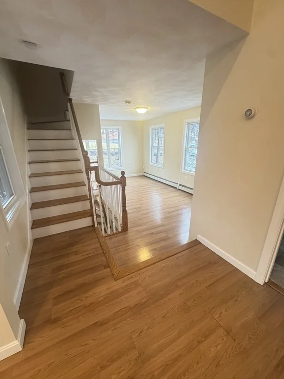 3 bed, 1 bath apartment for rent at 74 Saugus, Saugus — photo 14 of 19
