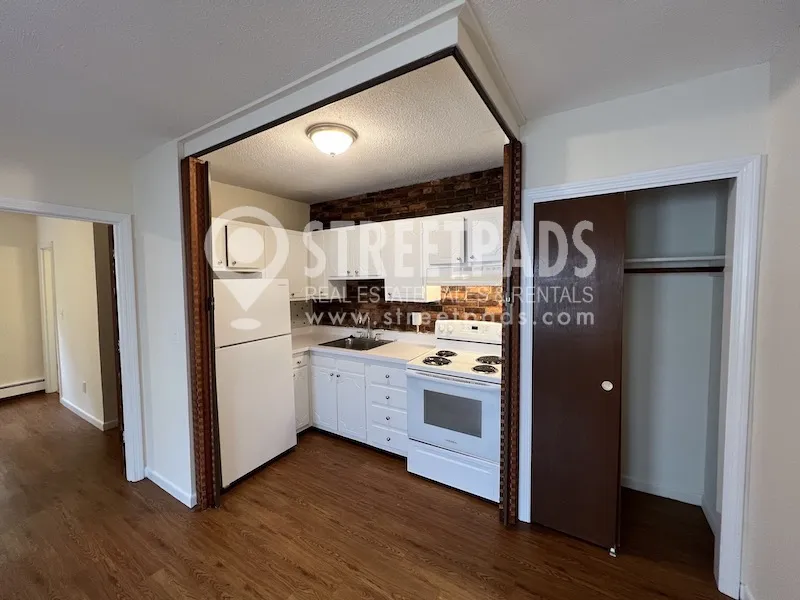 1 bed, 1 bath apartment for rent at 74 South Huntington Ave Unit 2, Mission Hill — photo 5 of 20
