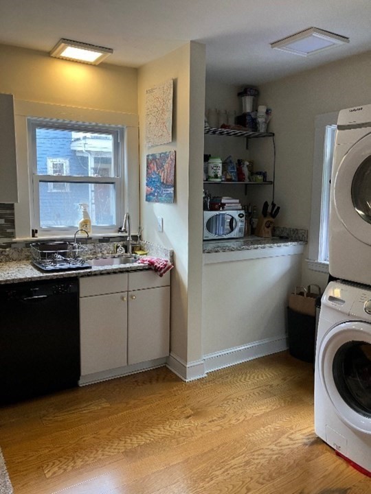 3 bed, 1 bath apartment for rent at 74 Stearns Rd Unit 1, Longwood — photo 8 of 14