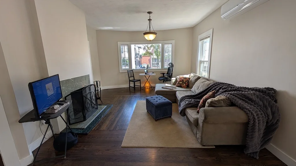 1 bed, 1 bath apartment for rent at 74 Sydney Unit 1, Dorchester — photo 9 of 20