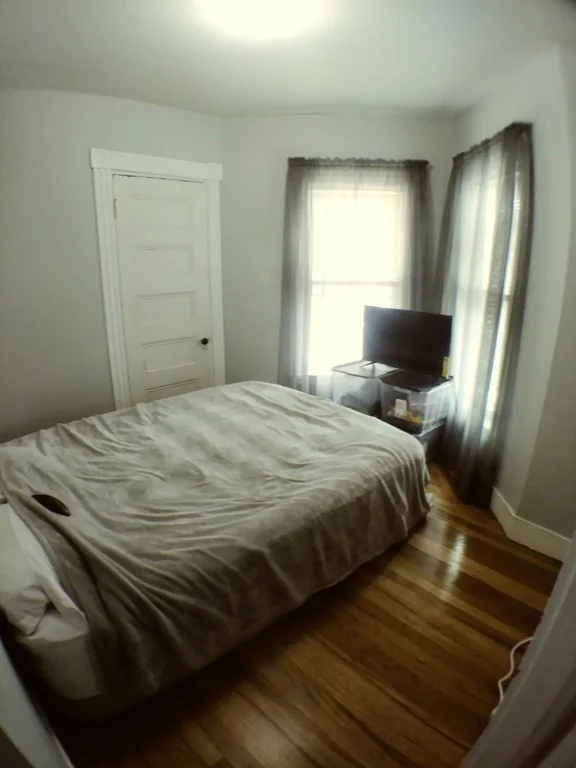 4 bed, 1 bath apartment for rent at 74 Sydney Unit 2, Dorchester — photo 7 of 28