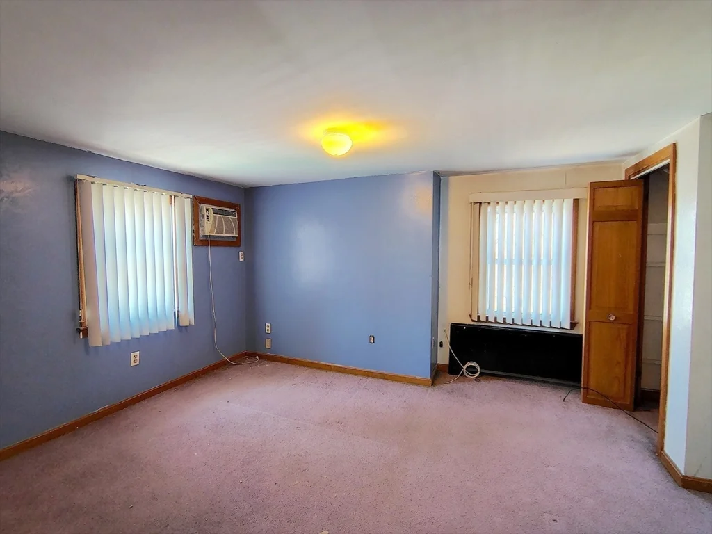 3 bed, 2 bath apartment for rent at 74 Thurlow Ave, Revere — photo 11 of 18