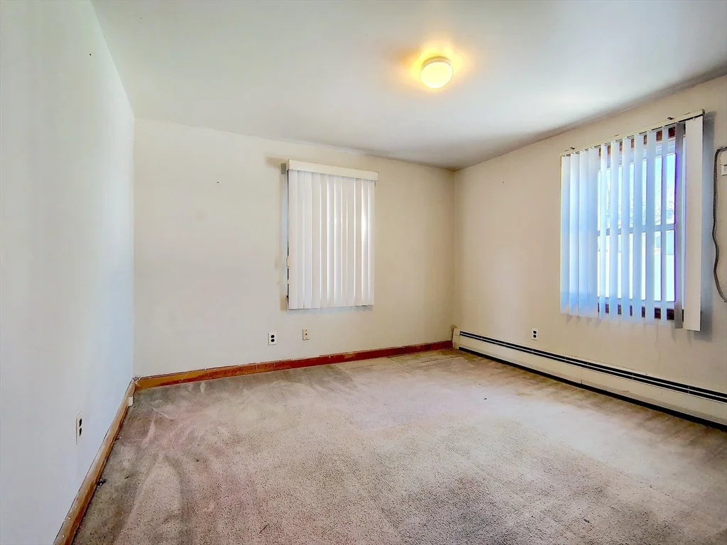 3 bed, 2 bath apartment for rent at 74 Thurlow Ave, Revere — photo 9 of 18