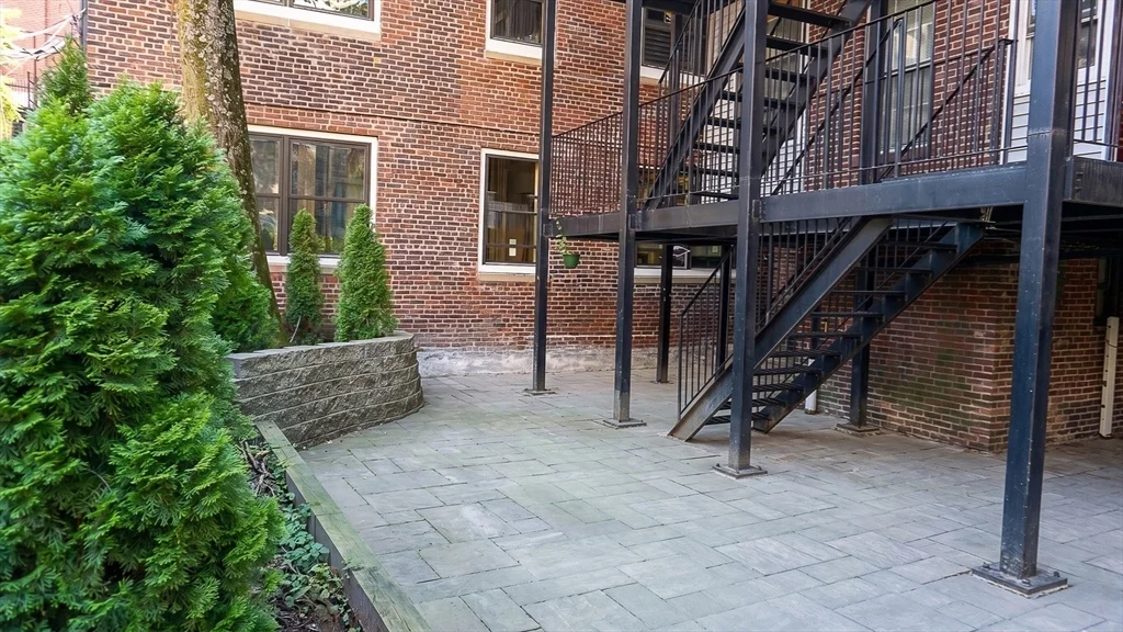 1 bed, 1 bath apartment for rent at 74 Tyler St Unit C, Chinatown — photo 31 of 34