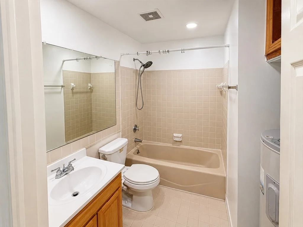 1 bed, 1 bath apartment for rent at 74 Tyler St Unit C, Chinatown — photo 19 of 34