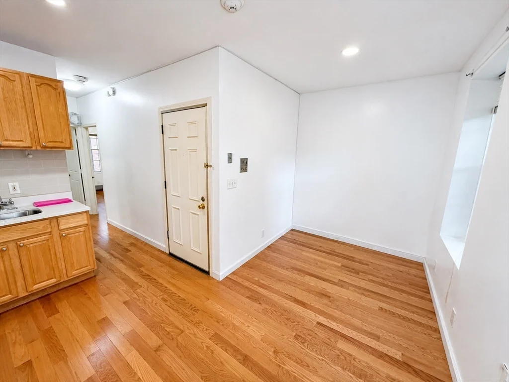 1 bed, 1 bath apartment for rent at 74 Tyler St Unit C, Chinatown — photo 6 of 34