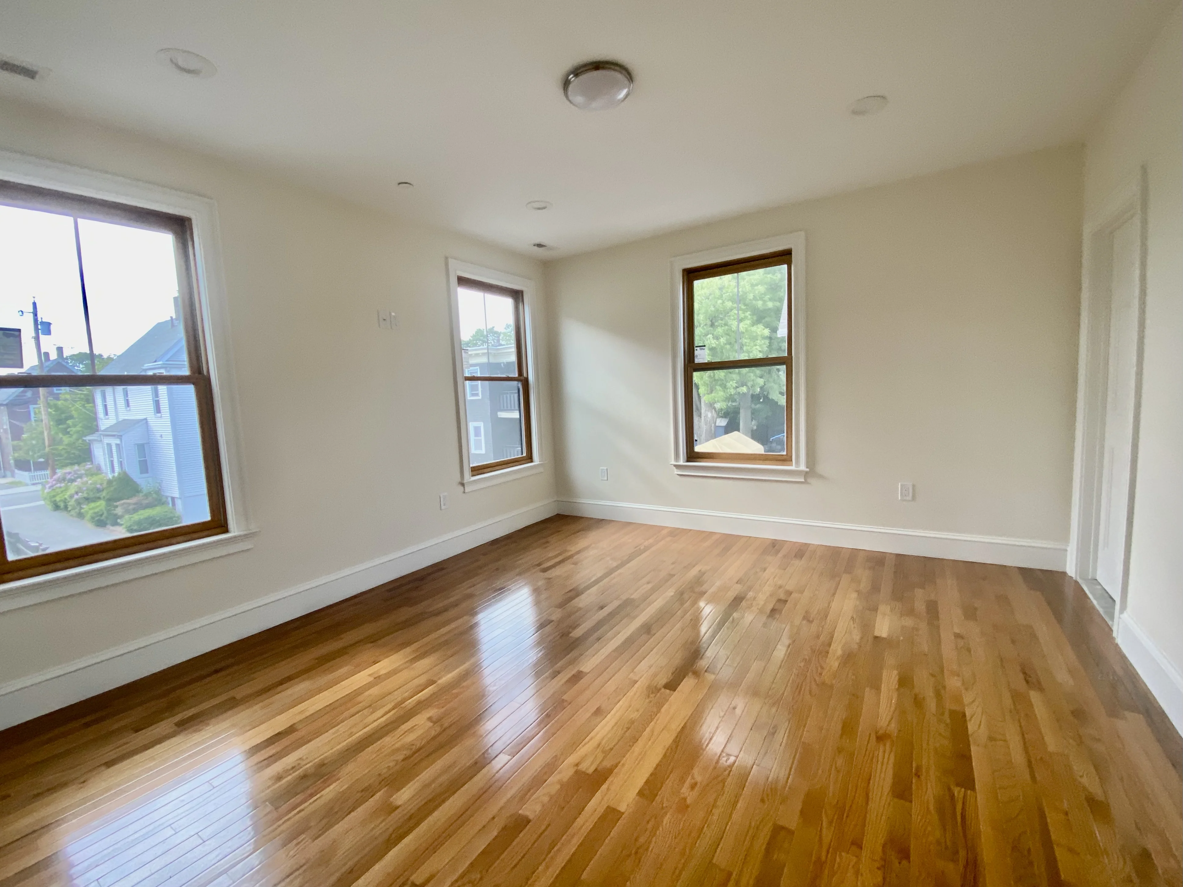 3 bed, 3.5 bath apartment for rent at 74 Union St Unit 2, Everett — photo 8 of 11
