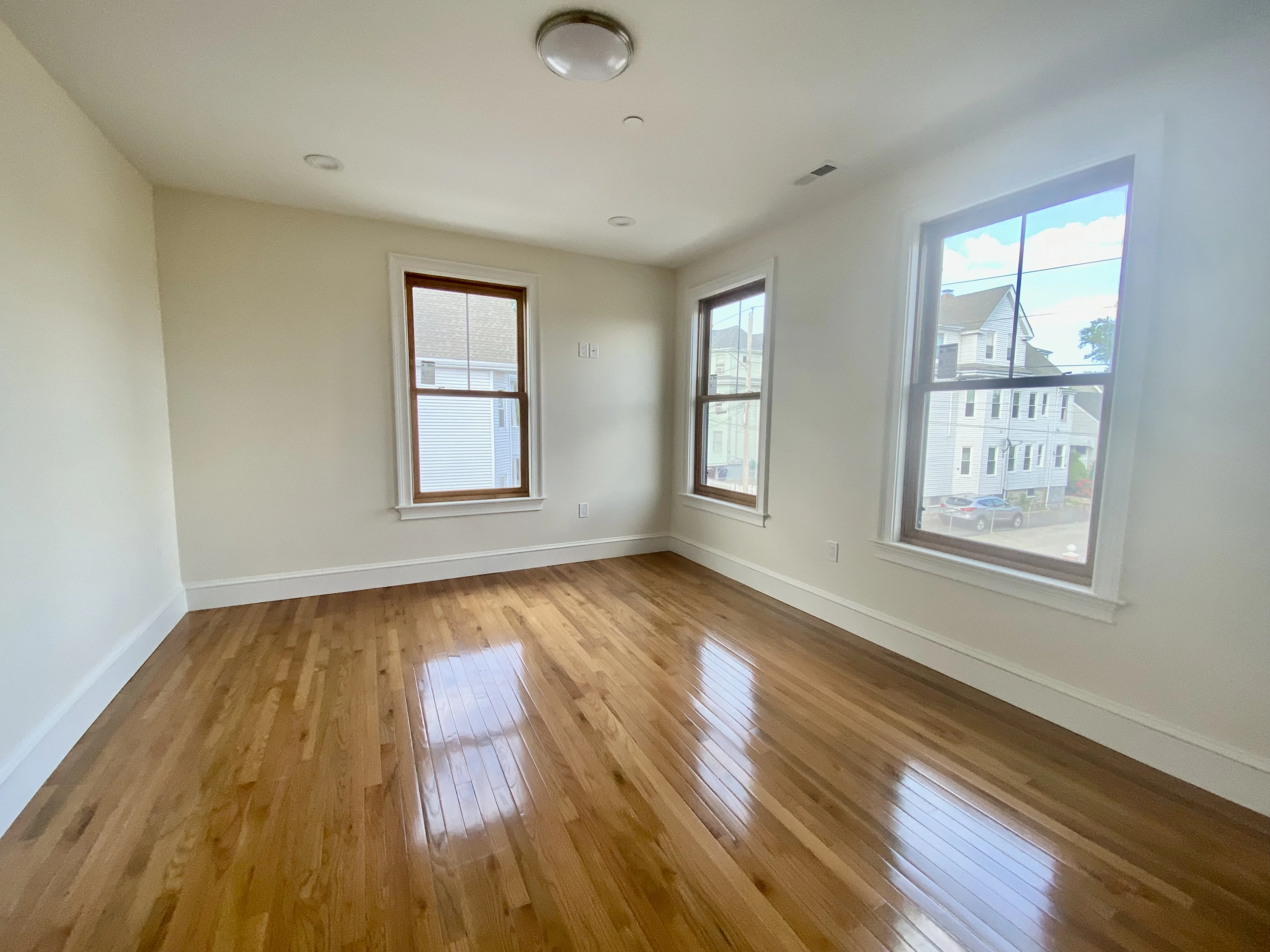 3 bed, 3.5 bath apartment for rent at 74 Union St Unit 2, Everett — photo 5 of 11