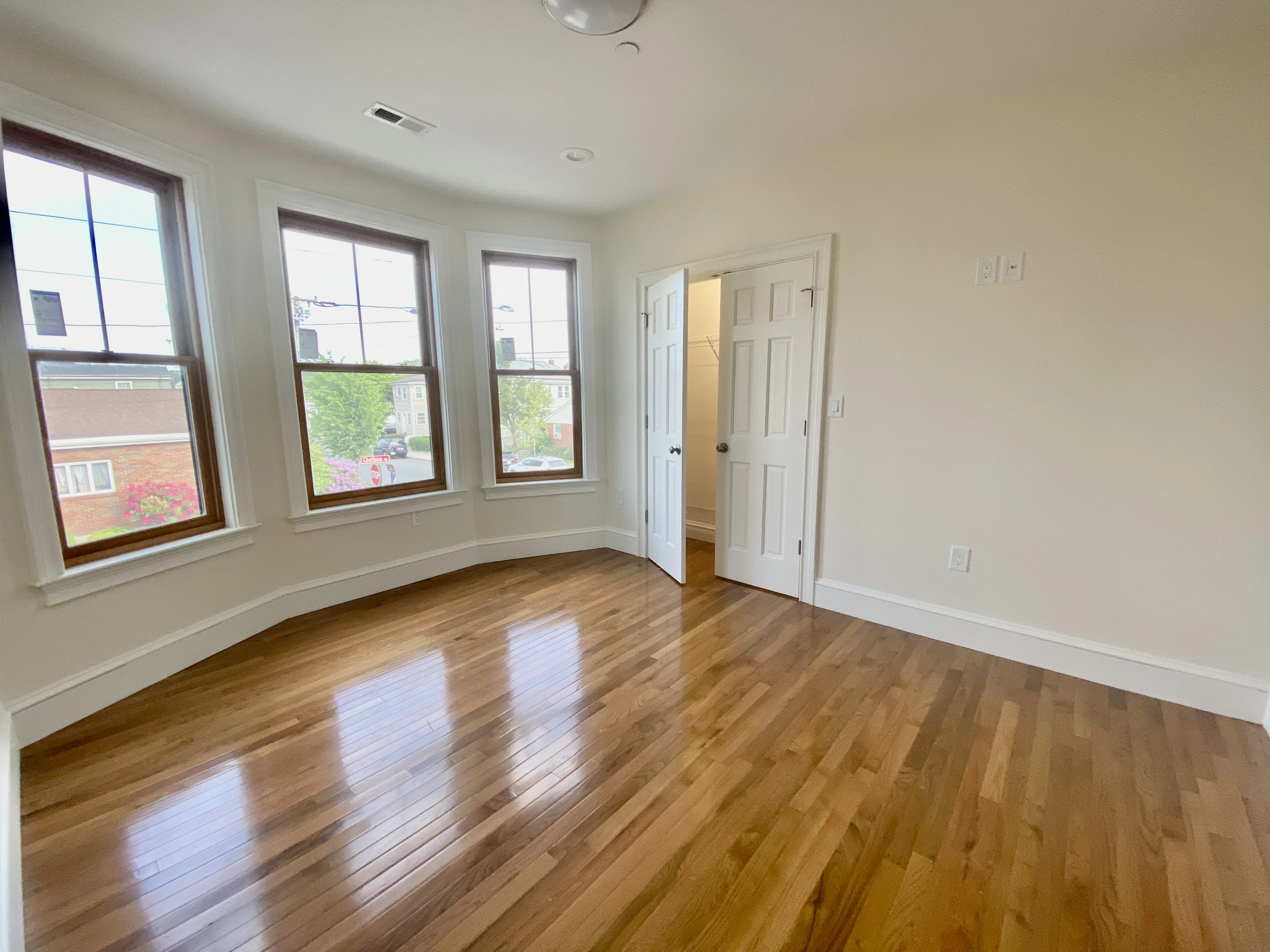 3 bed, 3.5 bath apartment for rent at 74 Union St Unit 2, Everett — photo 6 of 11