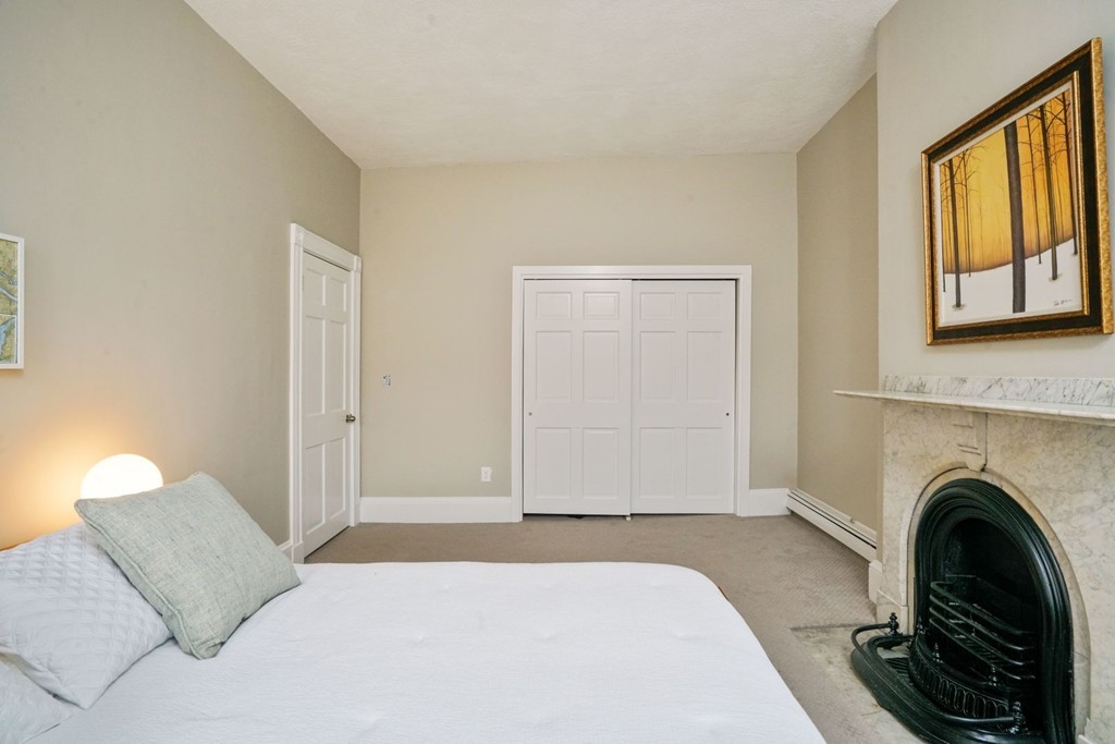 3 bed, 1 bath apartment for rent at 74 W Rutland Sq Unit 3, South End — photo 11 of 24