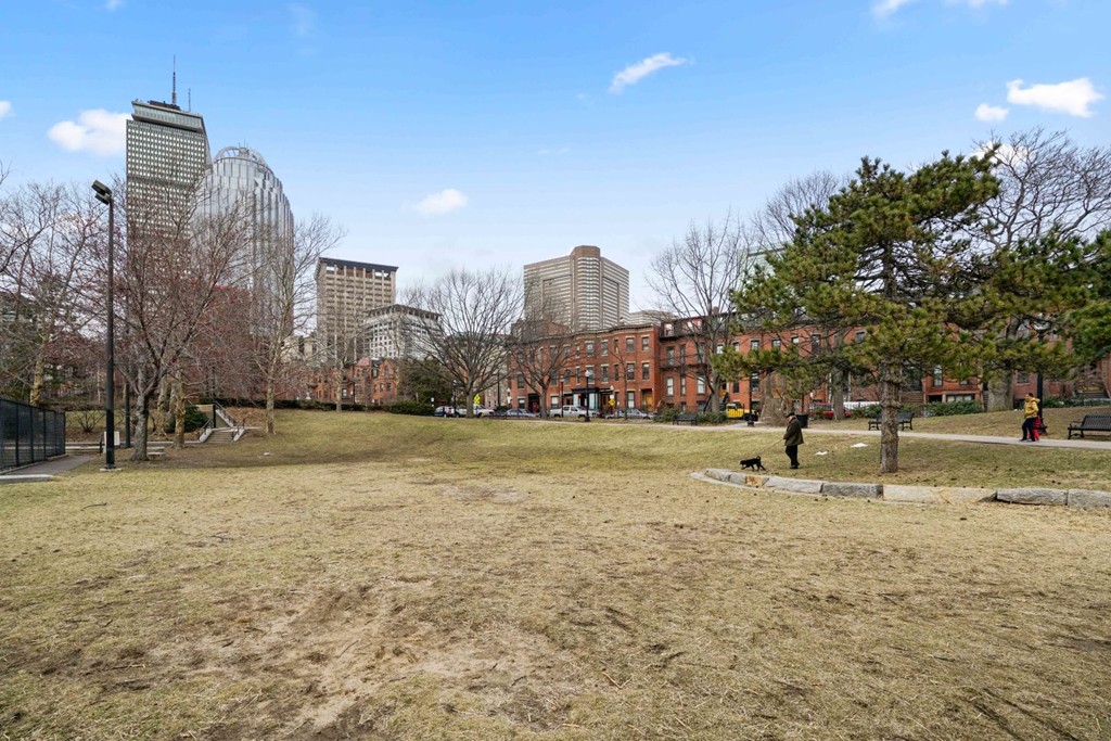 3 bed, 1 bath apartment for rent at 74 W Rutland Sq Unit 3, South End — photo 24 of 24