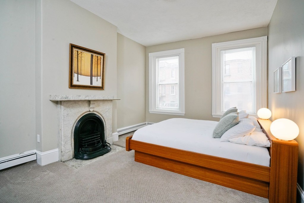 3 bed, 1 bath apartment for rent at 74 W Rutland Sq Unit 3, South End — photo 10 of 24