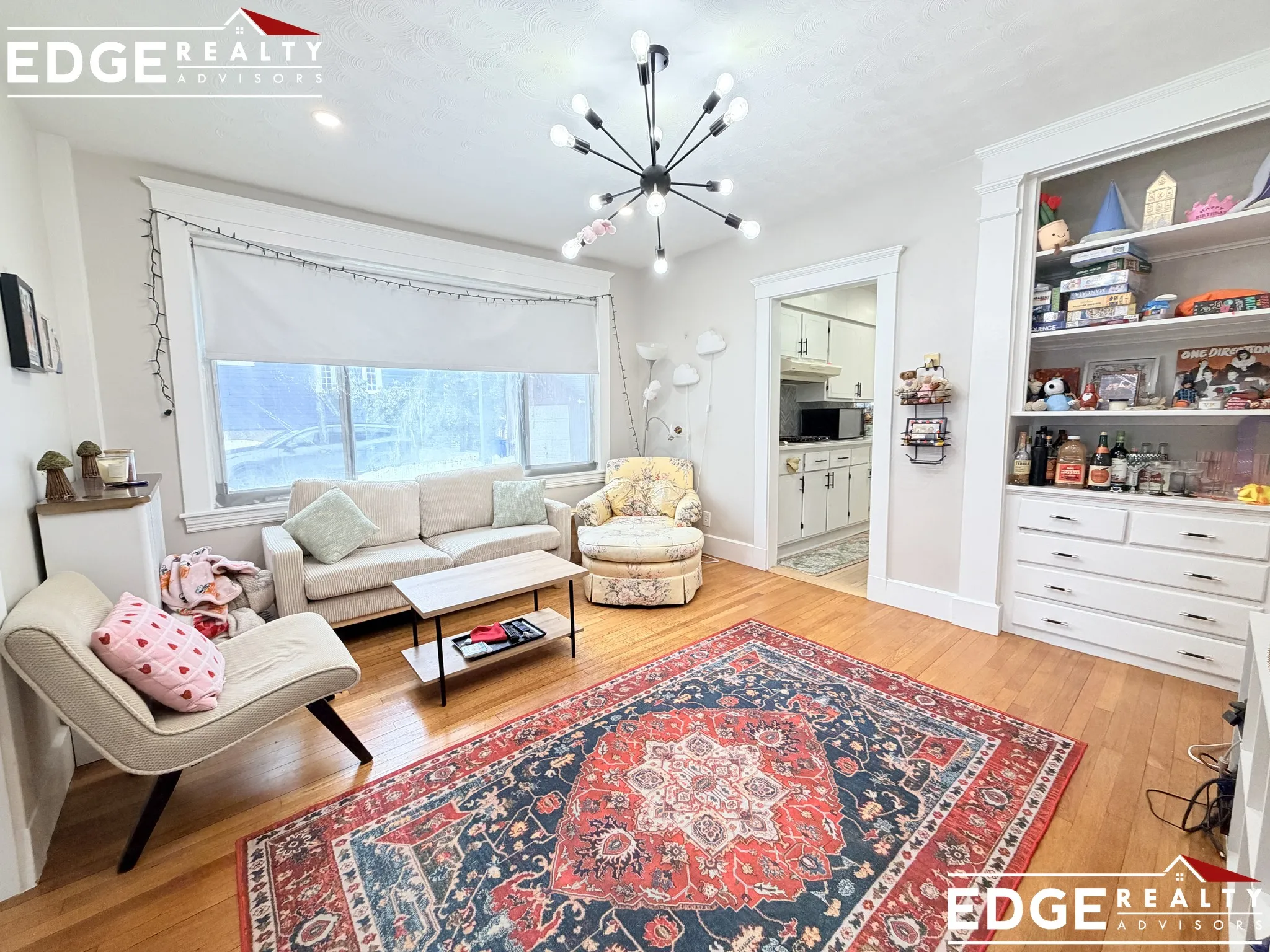 3 bed, 1.5 bath apartment for rent at 74 Wallingford Rd Unit 1, Brighton — photo 3 of 11