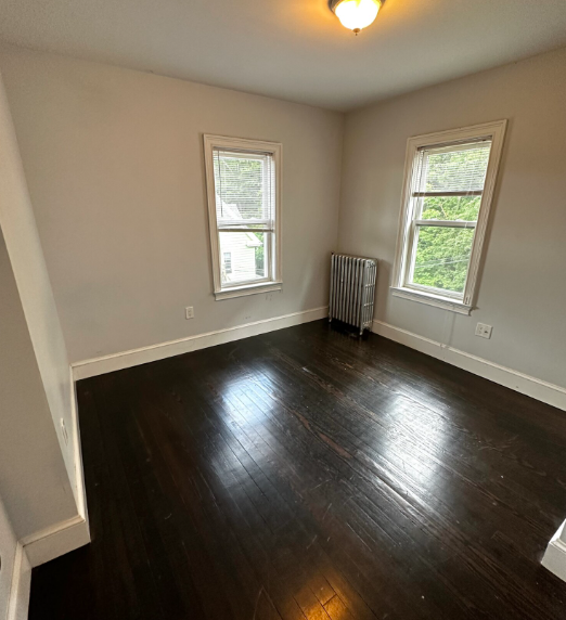 3 bed, 1 bath apartment for rent at 74 Weld Hill St Unit 2, Jamaica Plain — photo 4 of 4