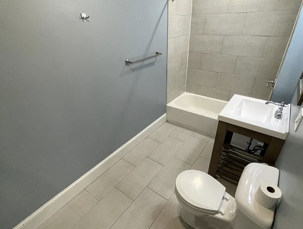 2 bed, 1 bath apartment for rent at 74 Weld Hill St Unit 3, Jamaica Plain — photo 6 of 7