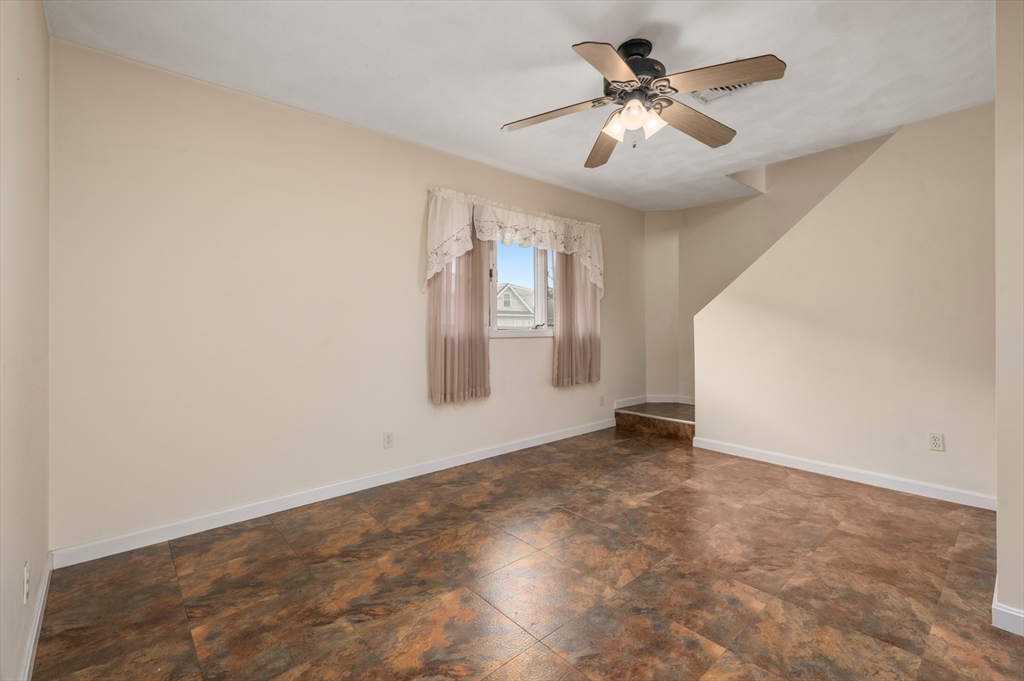 4 bed, 2 bath apartment for rent at 74 Windsor Rd Unit 2, Tufts University — photo 10 of 36