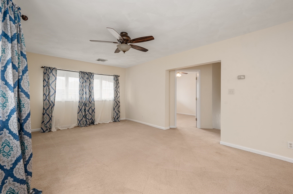 4 bed, 2 bath apartment for rent at 74 Windsor Rd Unit 2, Tufts University — photo 34 of 36