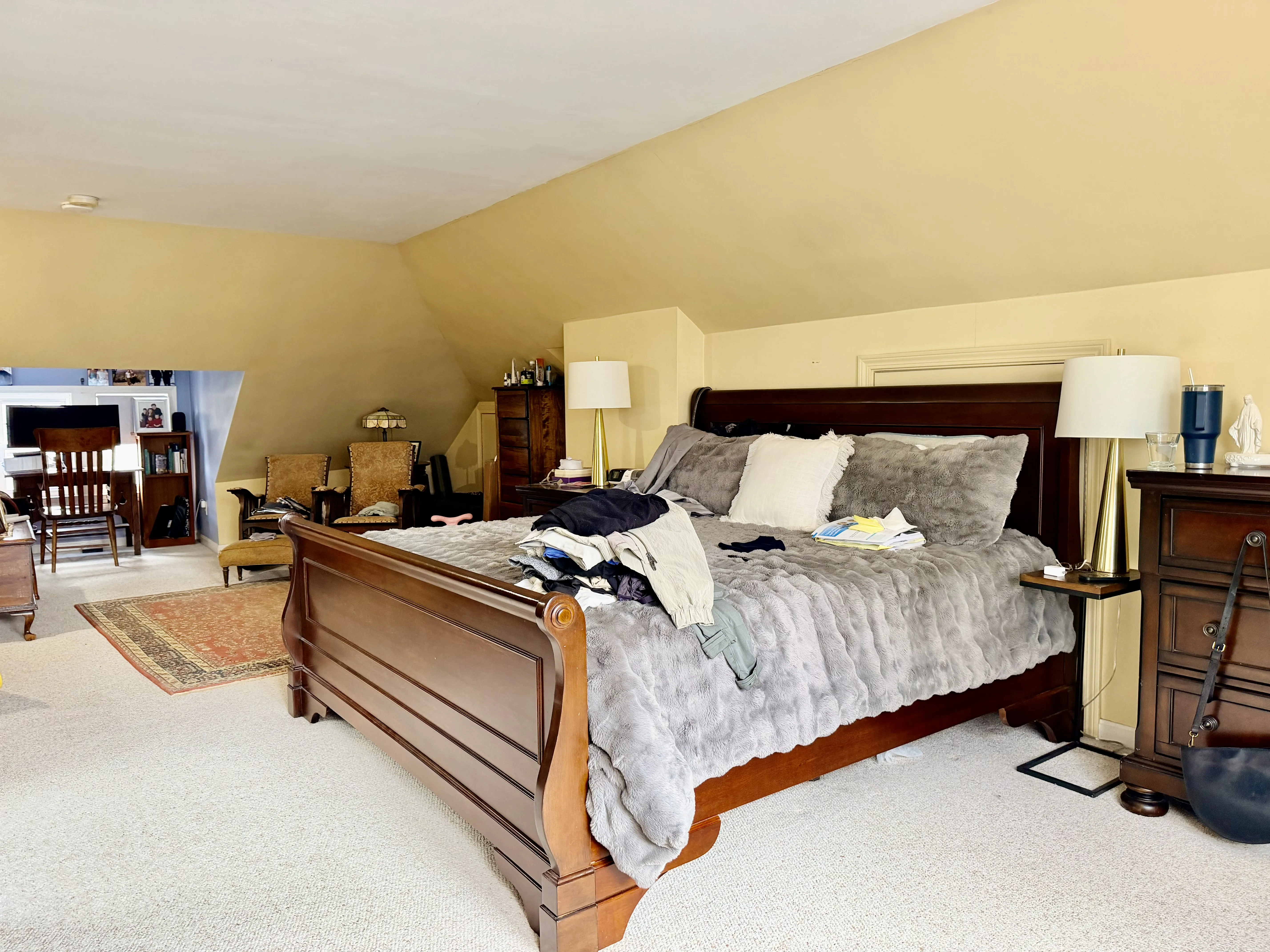 3 bed, 2 bath apartment for rent at 740 Belmont St Unit 740, Watertown — photo 26 of 38
