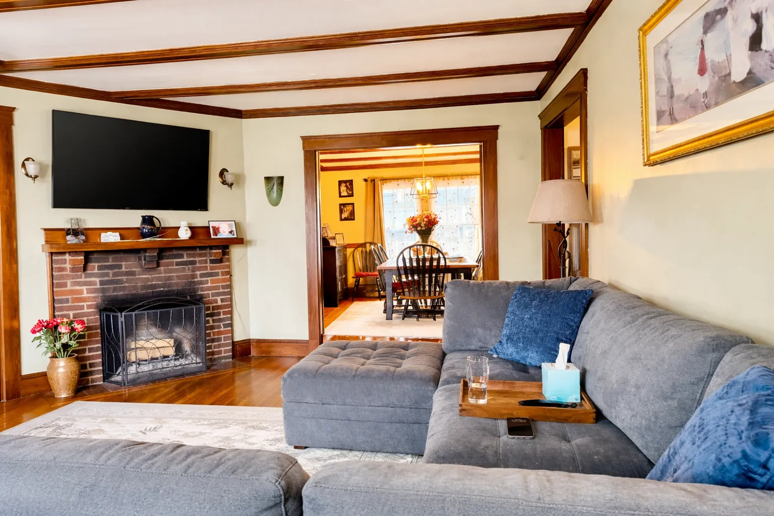3 bed, 2 bath apartment for rent at 740 Belmont St Unit 740, Watertown — photo 3 of 38