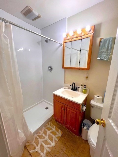 2 bed, 1 bath apartment for rent at 740 East 6th Unit 1, Boston — photo 6 of 8