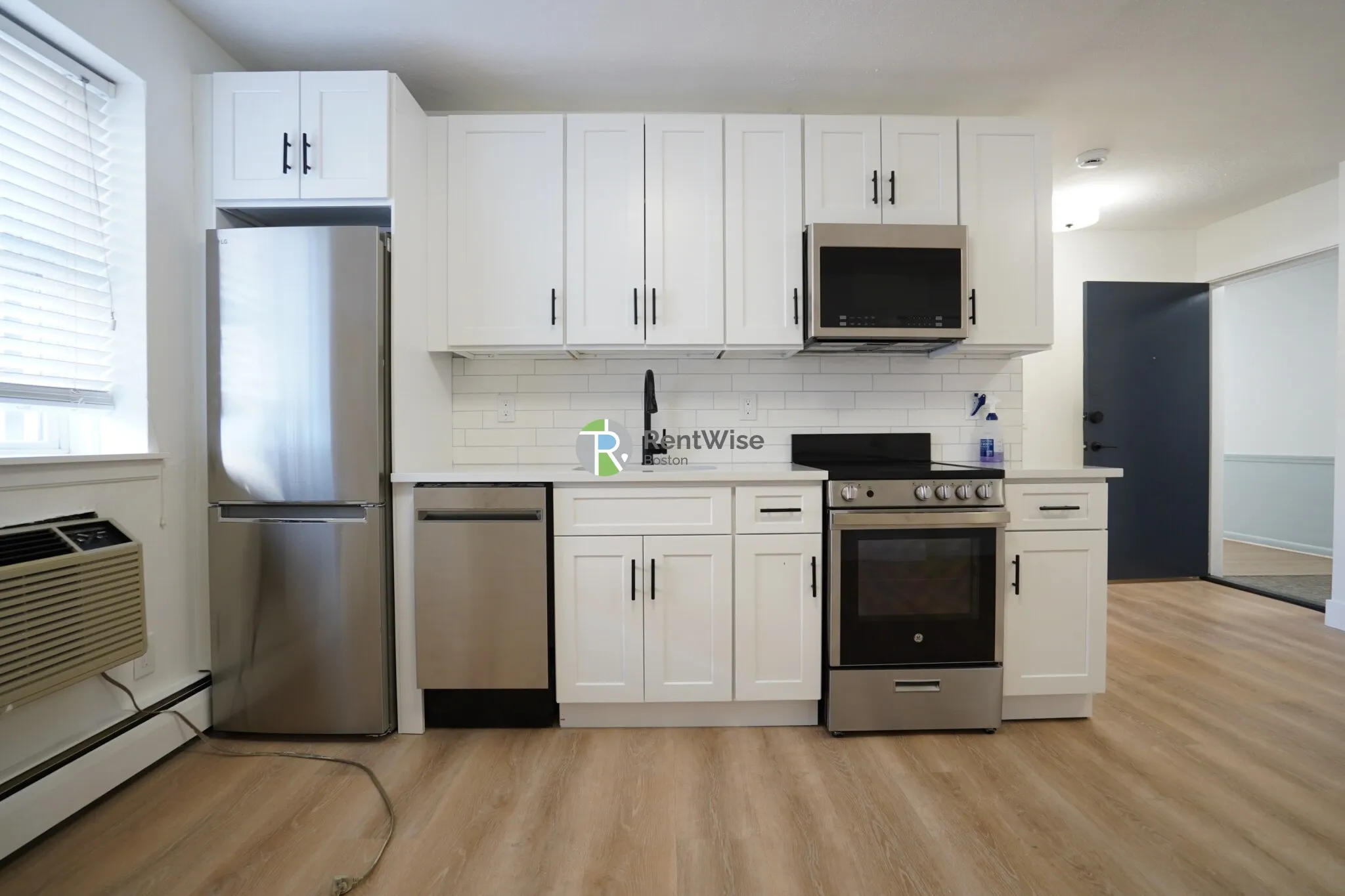 2 bed, 1 bath apartment for rent at 740 East 7th St Unit 1, South Boston — photo 5 of 15