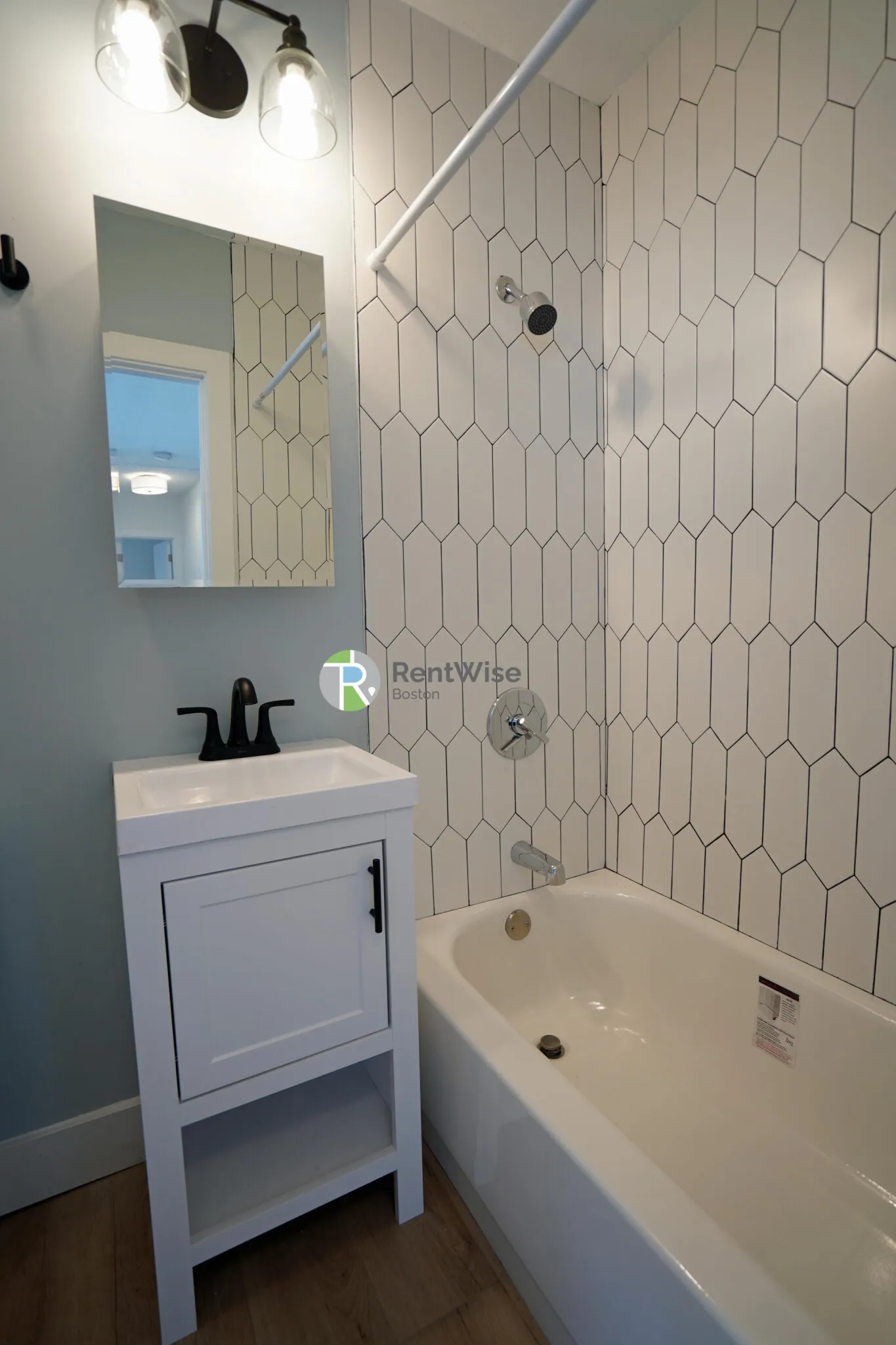2 bed, 1 bath apartment for rent at 740 East 7th St Unit 22, South Boston — photo 8 of 30