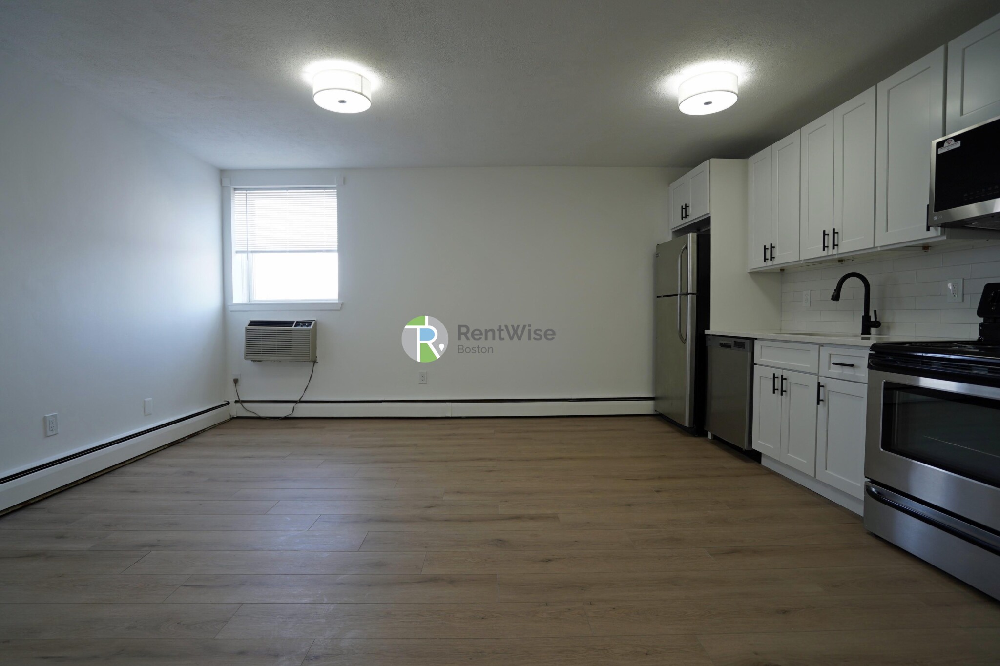 2 bed, 1 bath apartment for rent at 740 East 7th St Unit 41, South Boston