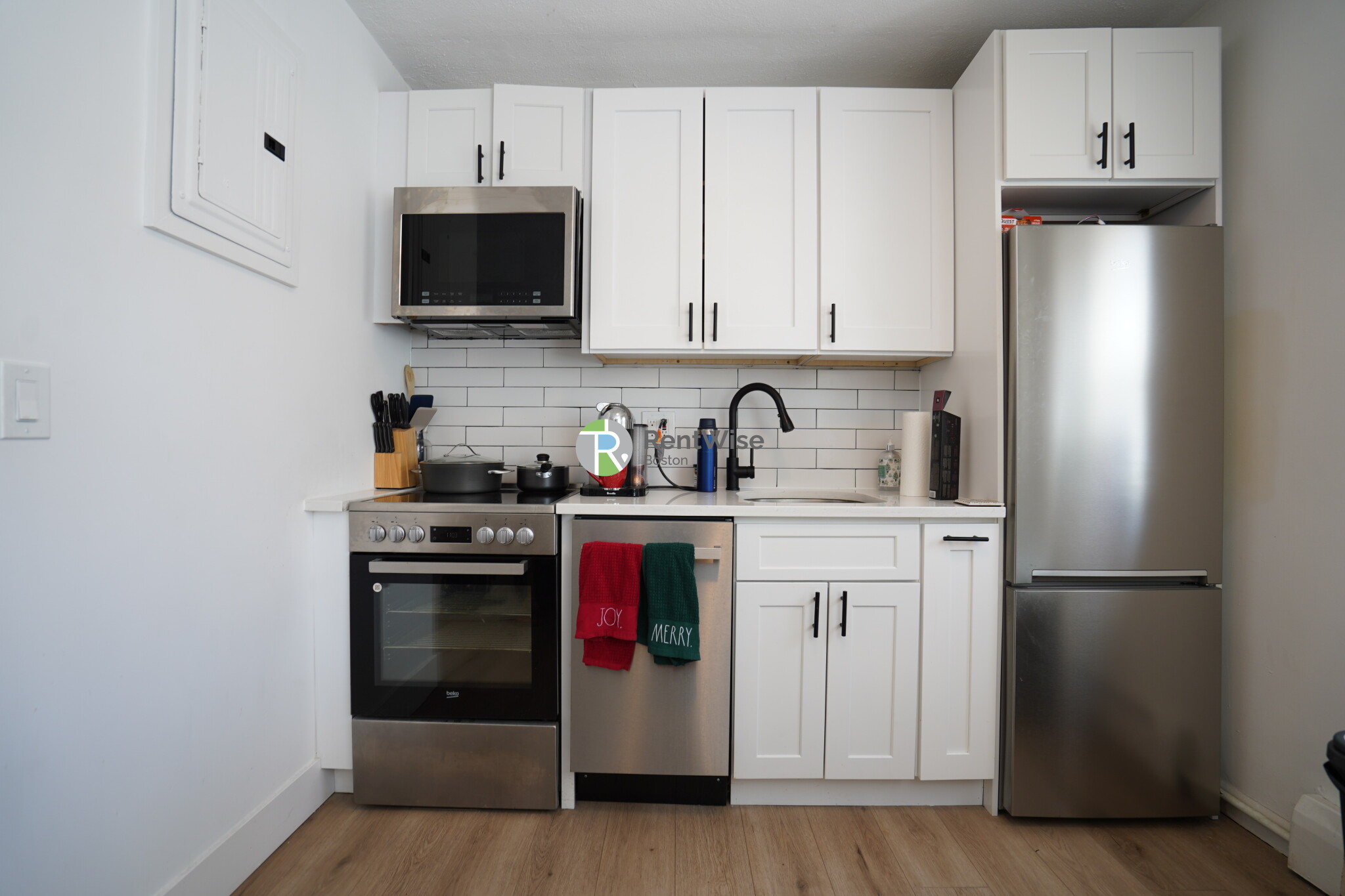 Studio bed, 1 bath apartment for rent at 740 East 7th St Unit 9, South Boston