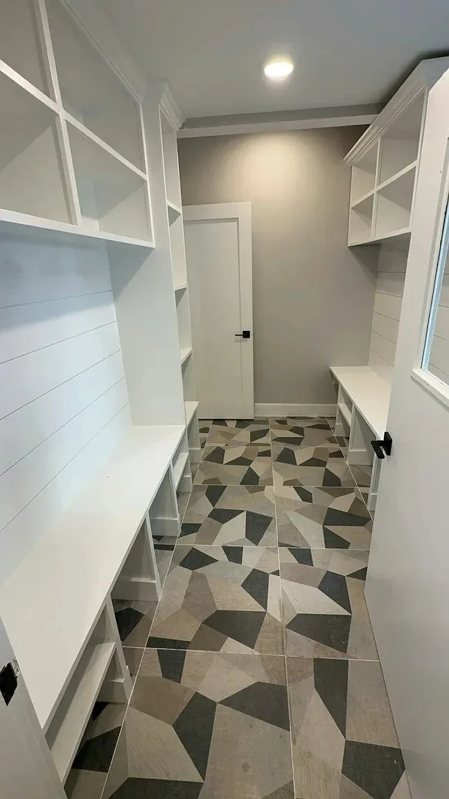 8+ bed, 4+ bath apartment for rent at 741 Broadway Unit 1, Somerville — photo 13 of 15