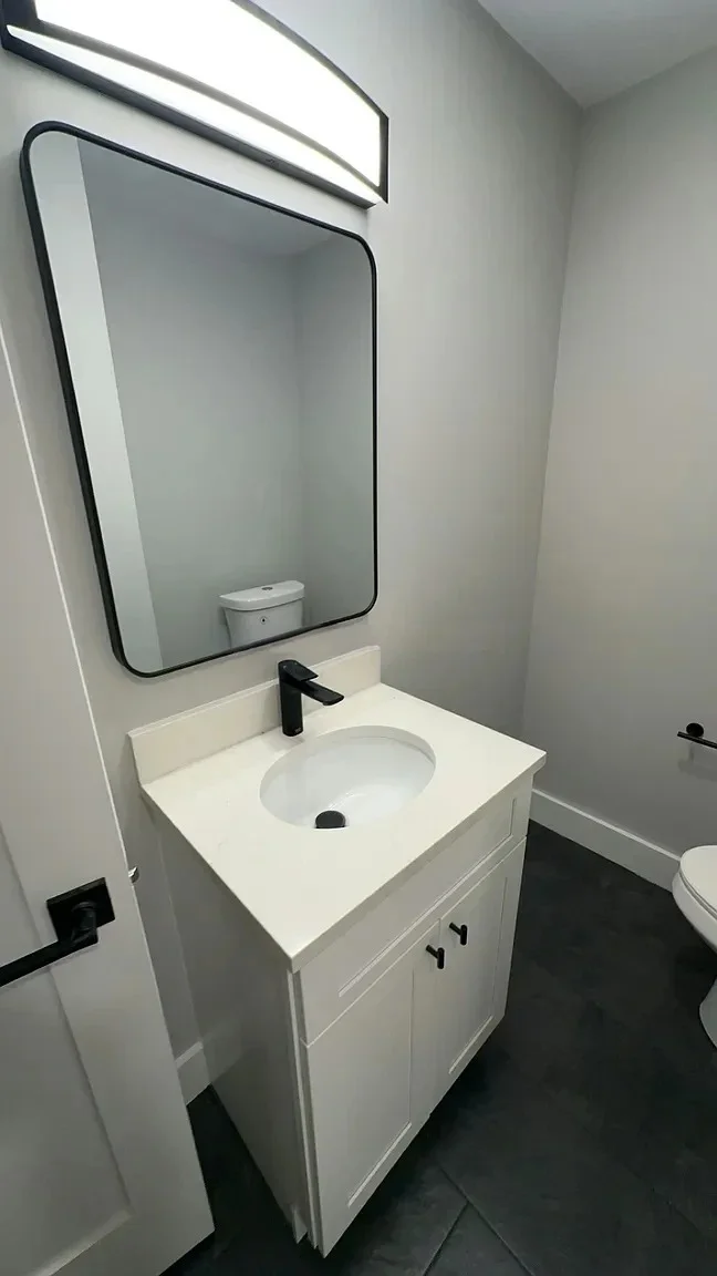 8+ bed, 4+ bath apartment for rent at 741 Broadway Unit 1, Somerville — photo 14 of 15