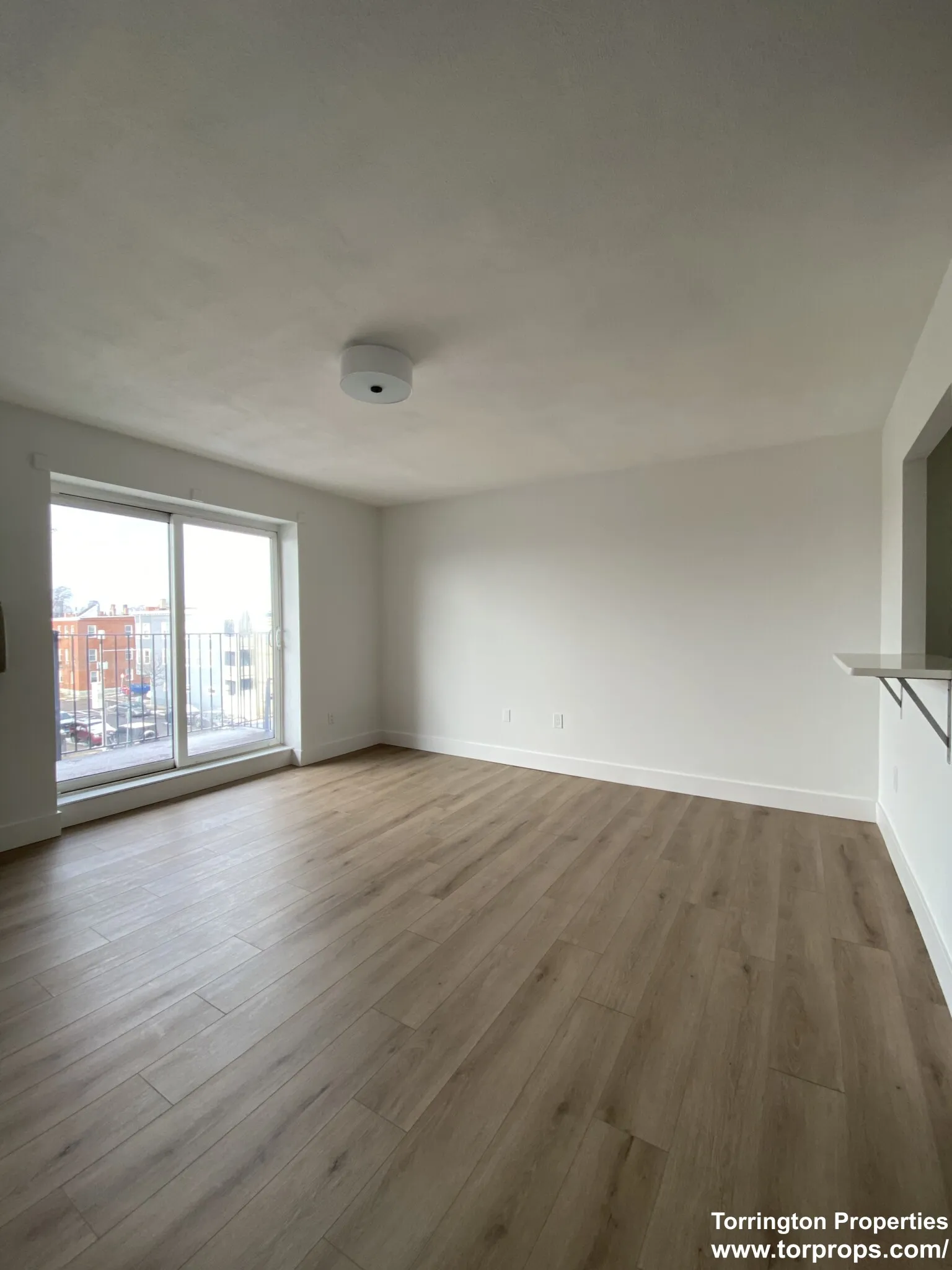 2 bed, 1 bath apartment for rent at 741 East 6th St Unit 17, South Boston — photo 12 of 18