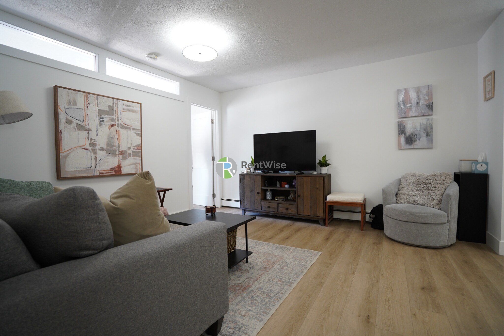 2 bed, 1 bath apartment for rent at 741 East 6th St Unit 18, South Boston — photo 3 of 14
