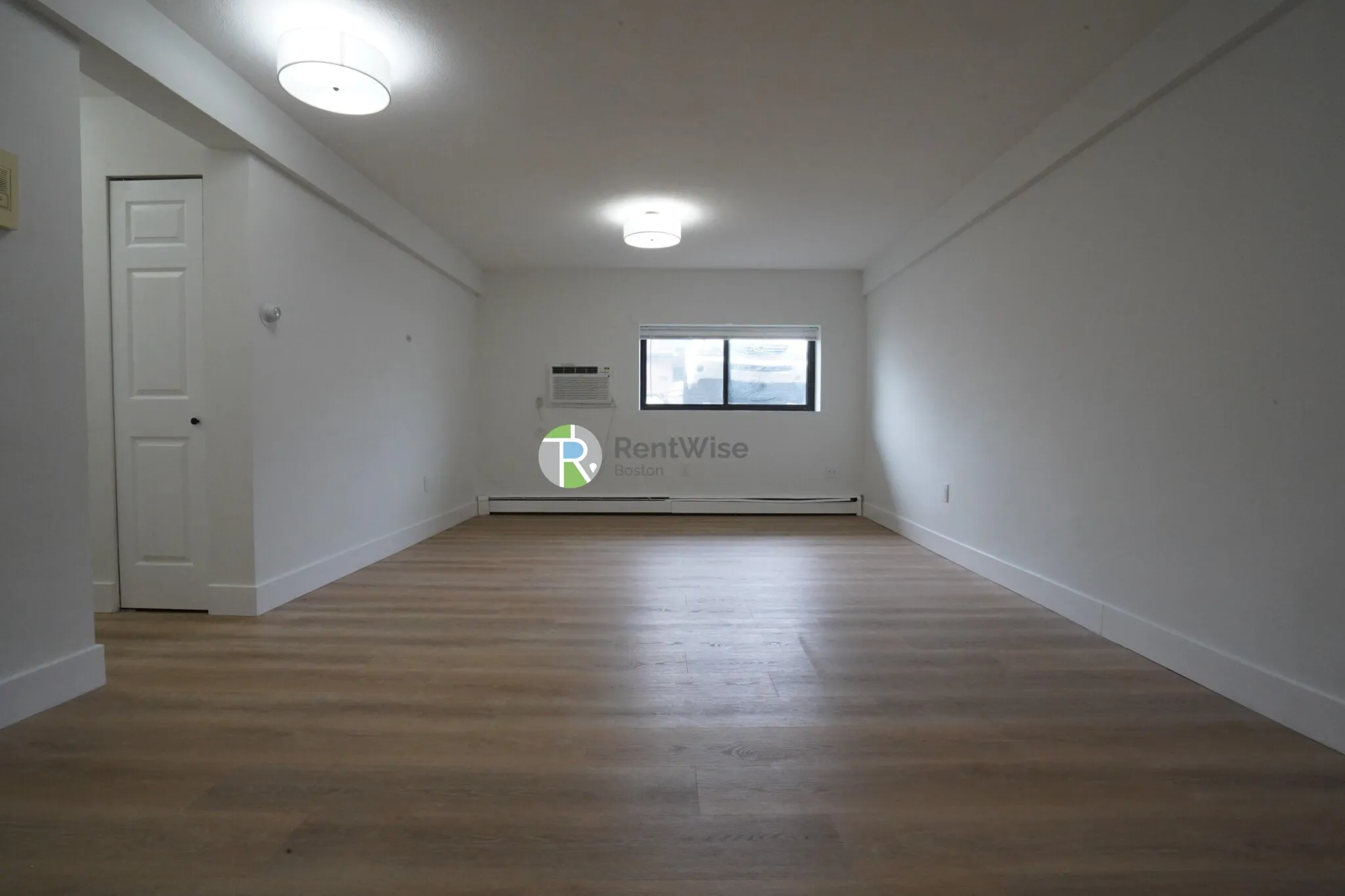 2 bed, 1 bath apartment for rent at 741 East 6th St Unit 2, South Boston