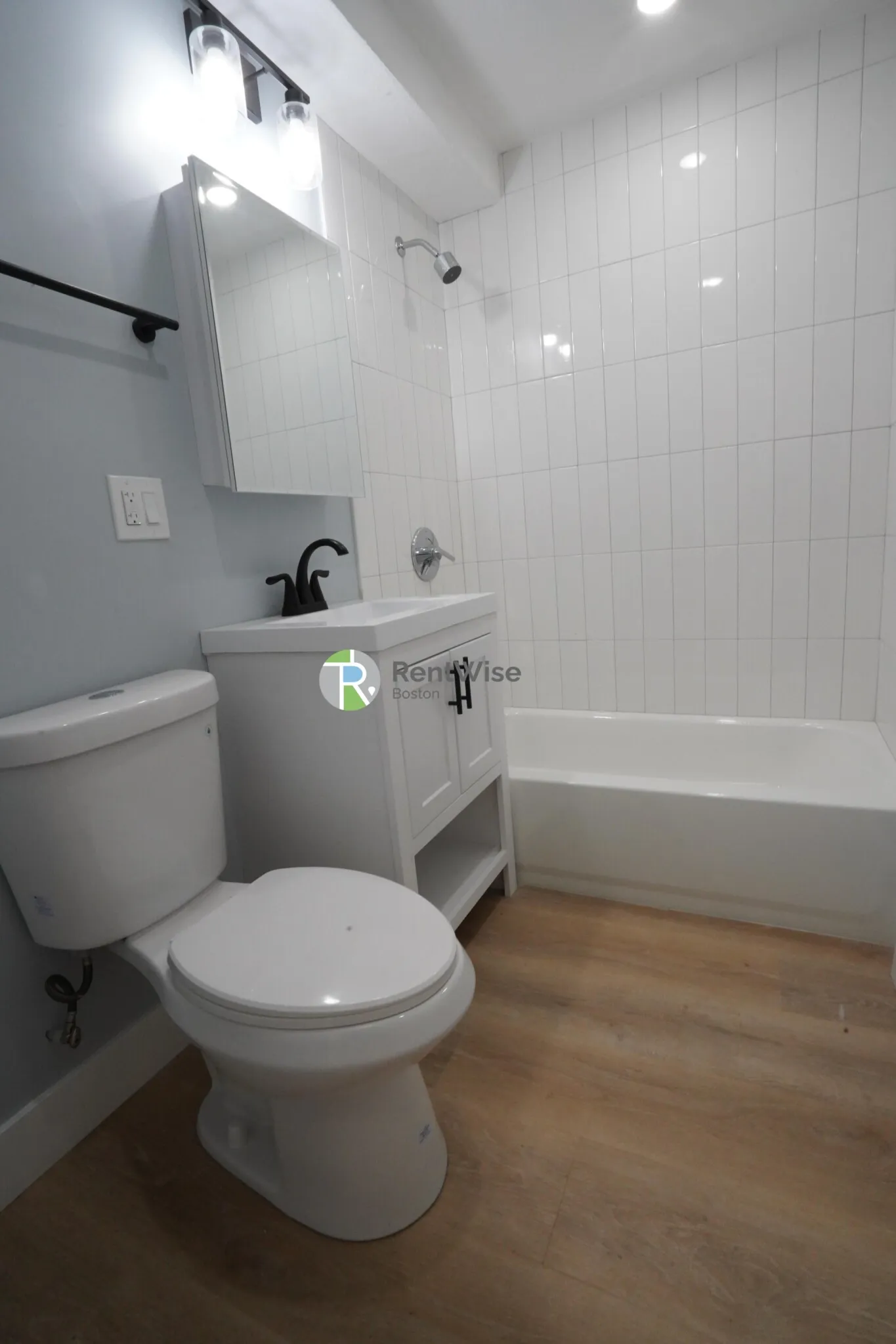 2 bed, 1 bath apartment for rent at 741 East 6th St Unit 2, South Boston — photo 9 of 12