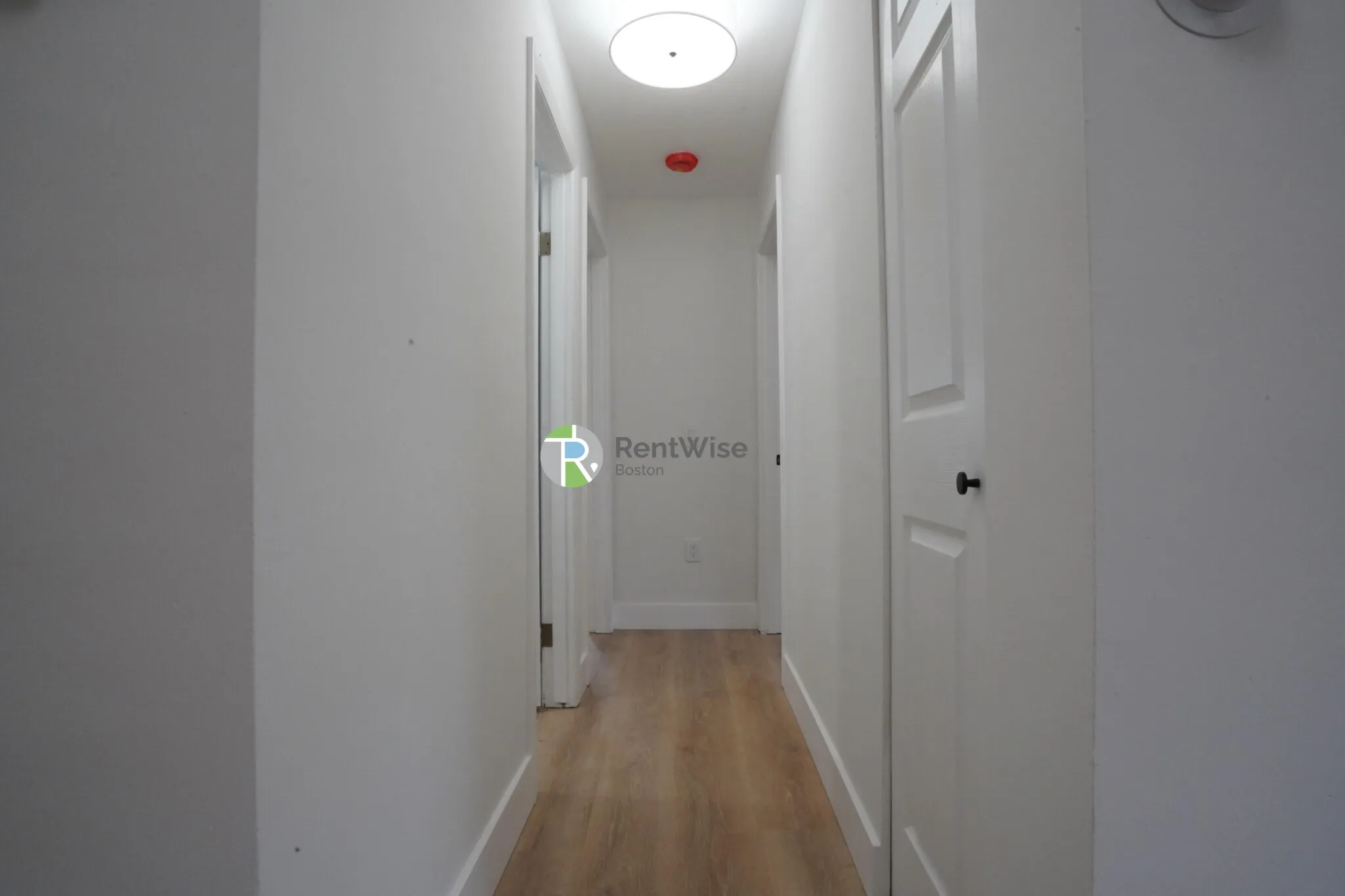 2 bed, 1 bath apartment for rent at 741 East 6th St Unit 2, South Boston — photo 6 of 12