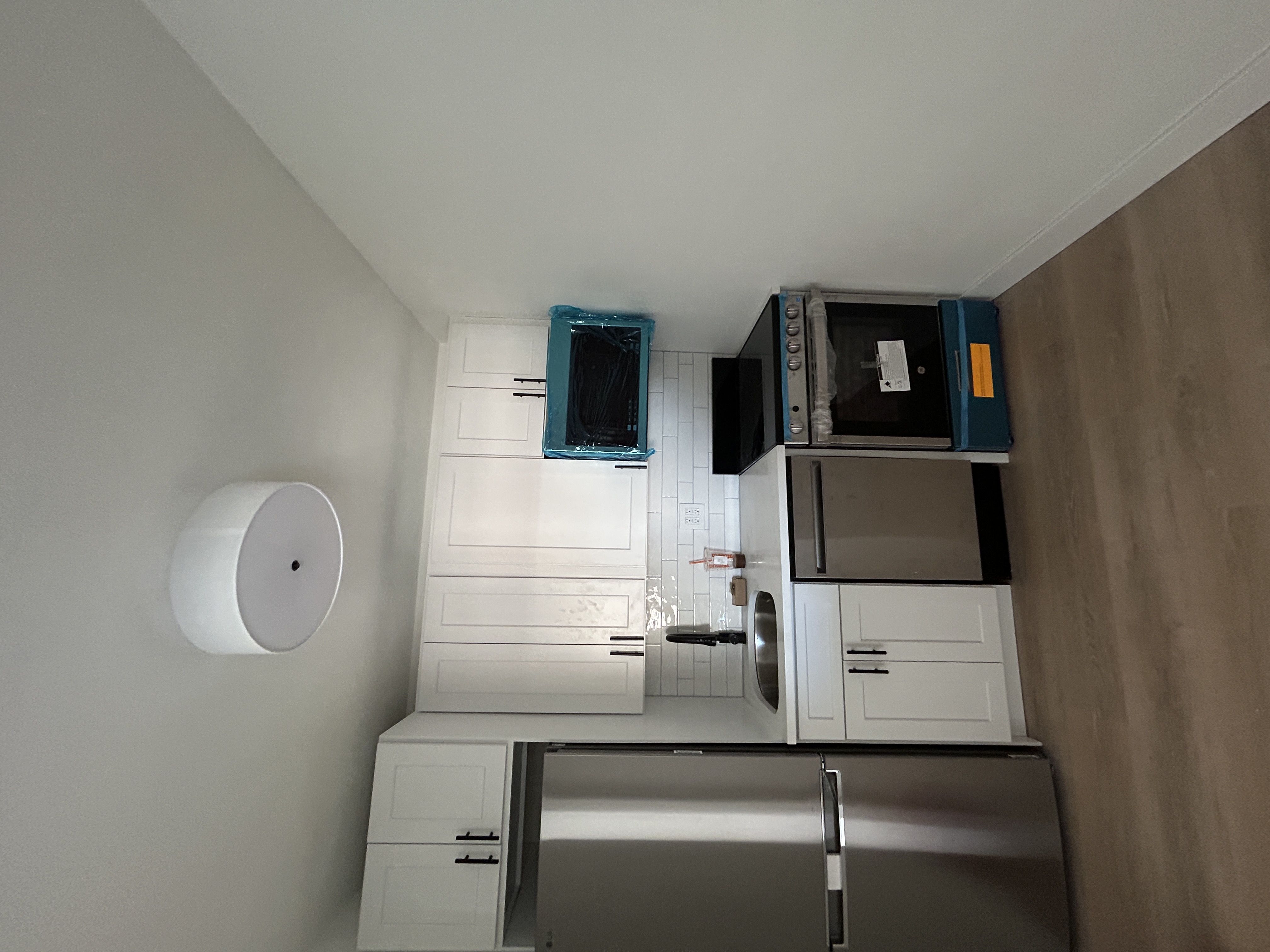 Studio bed, 1 bath apartment for rent at 741 East 6th St Unit 34, South Boston