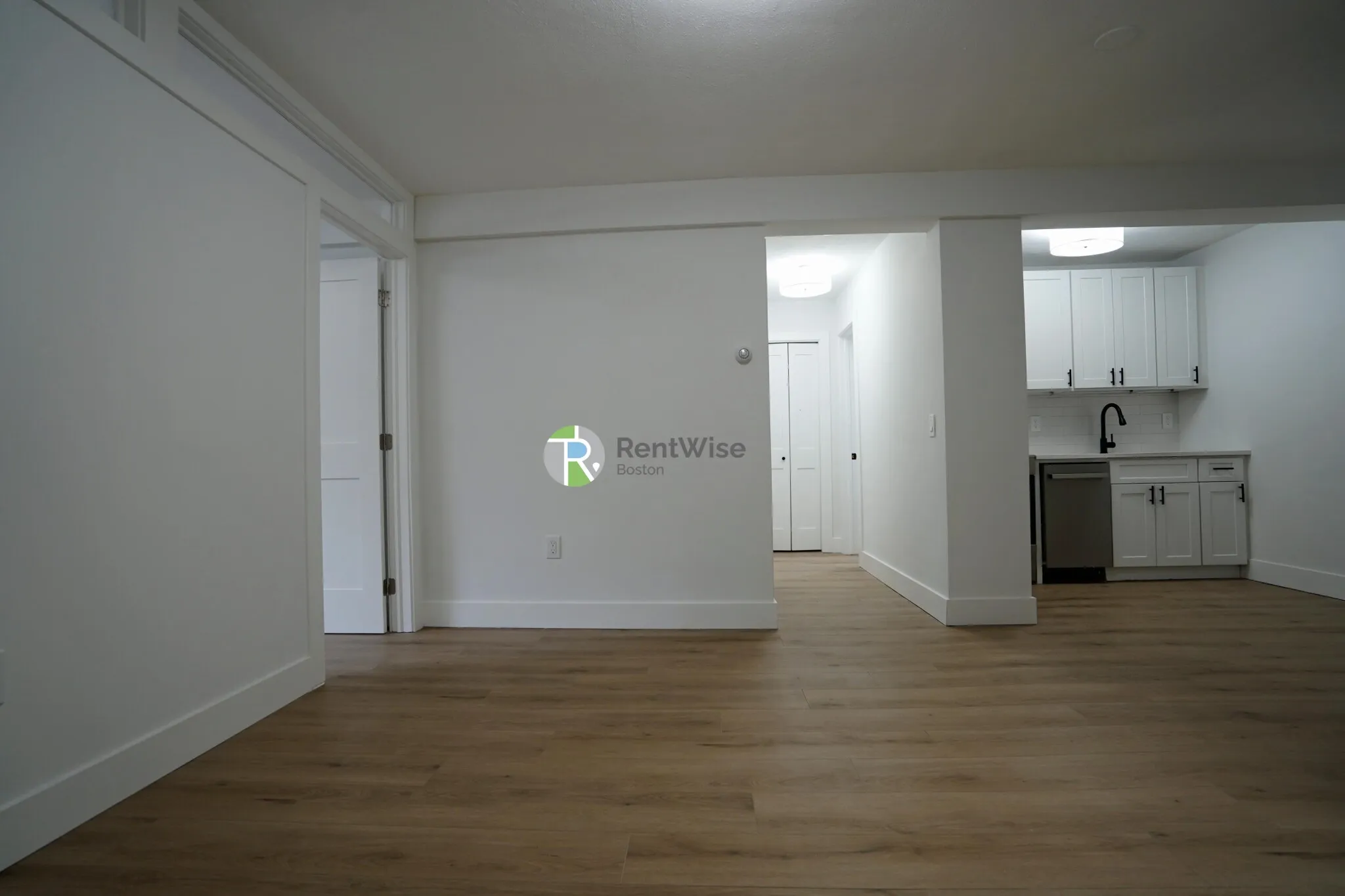 2 bed, 1 bath apartment for rent at 741 East 6th St Unit 7, South Boston — photo 3 of 17