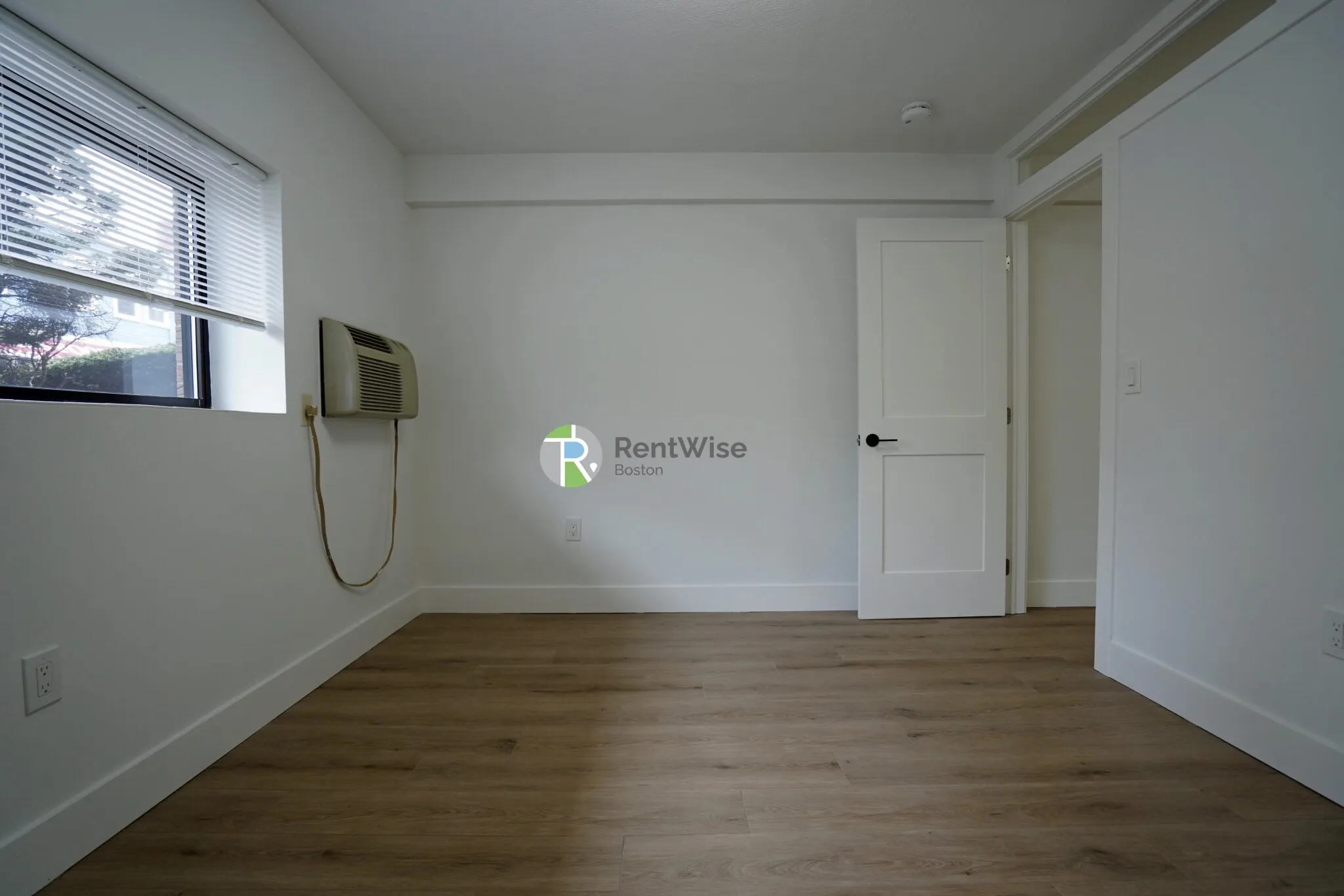 2 bed, 1 bath apartment for rent at 741 East 6th St Unit 7, South Boston — photo 11 of 17