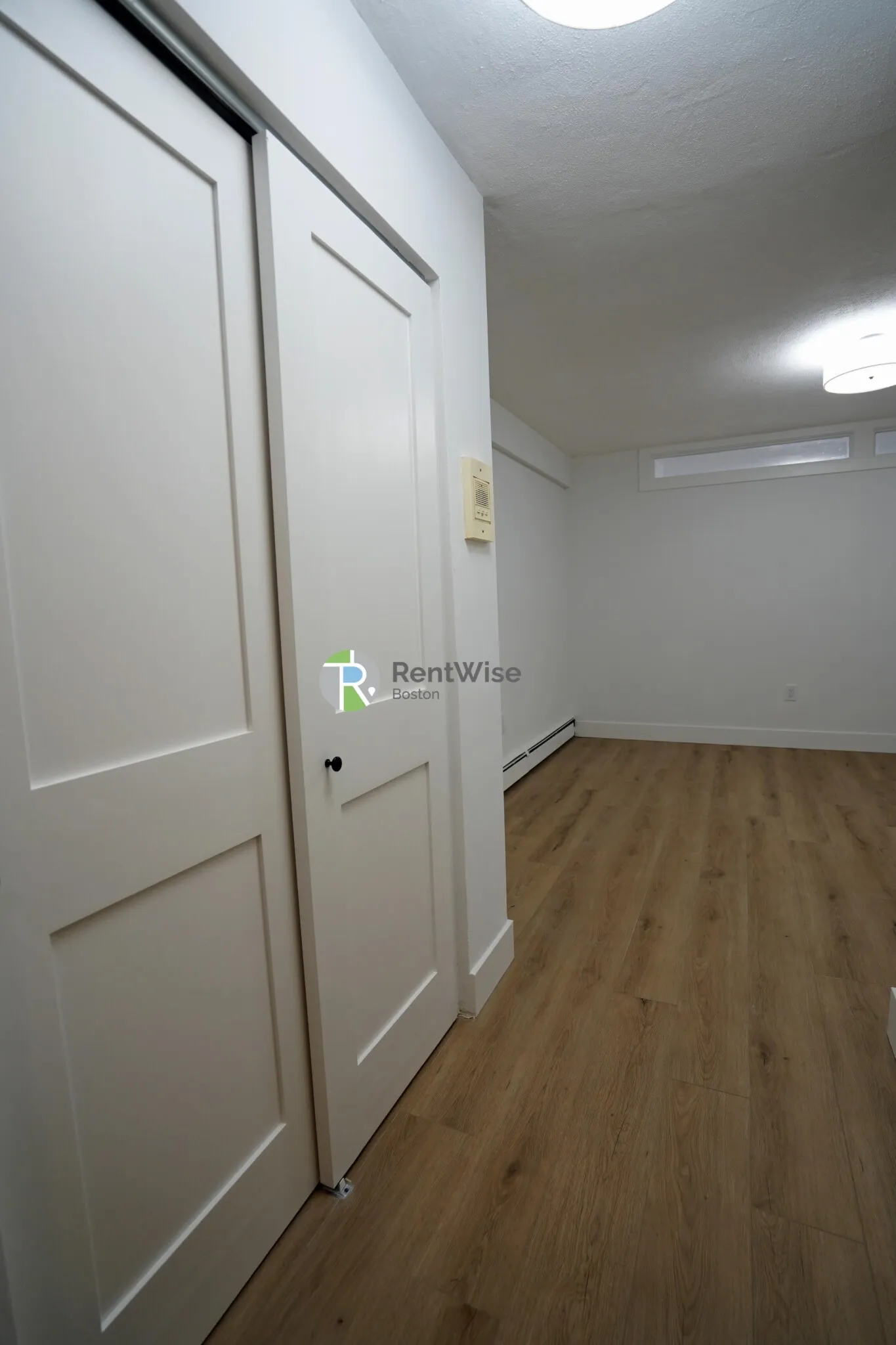 2 bed, 1 bath apartment for rent at 741 East 6th St Unit 7, South Boston