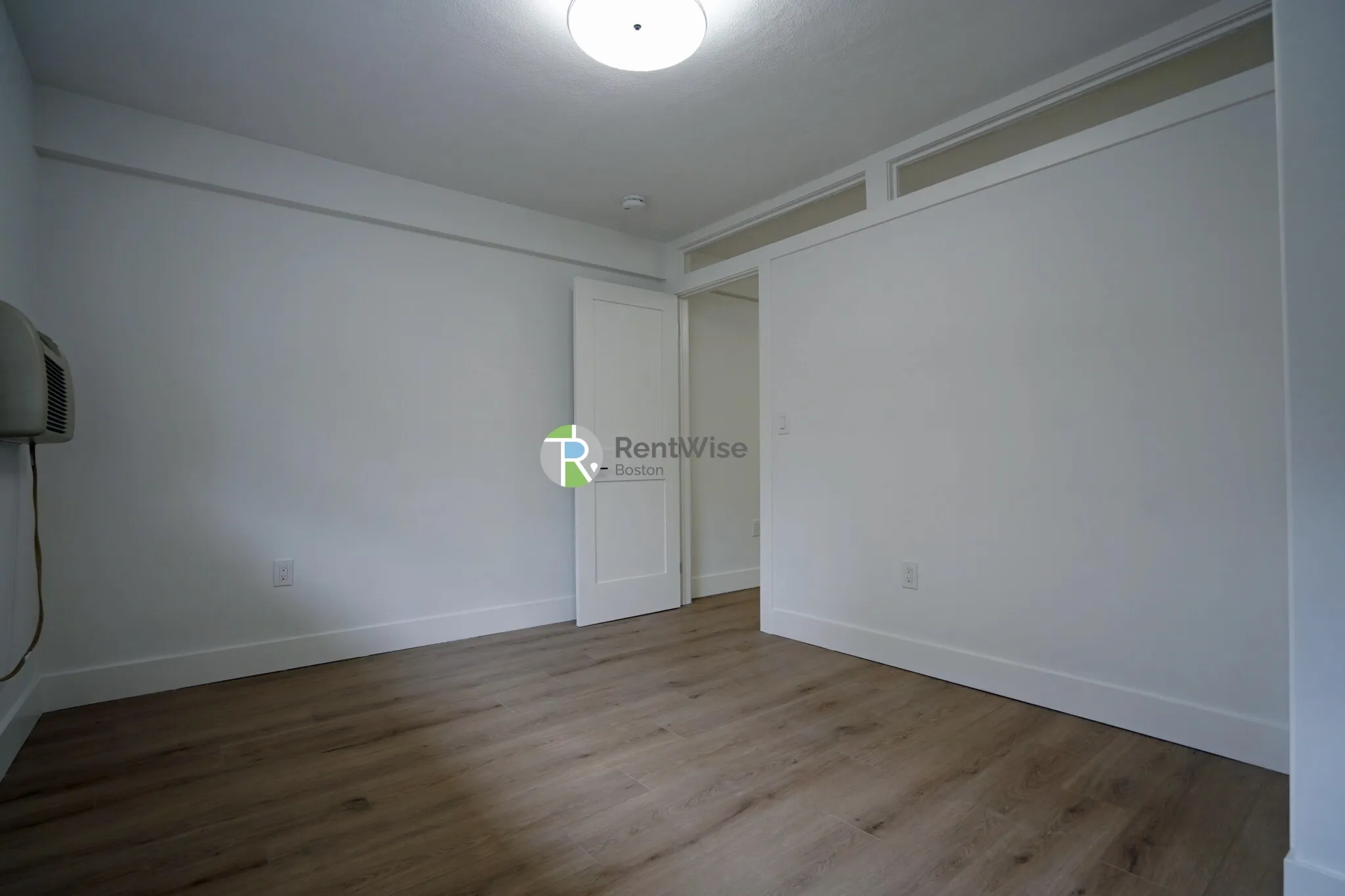2 bed, 1 bath apartment for rent at 741 East 6th St Unit 7, South Boston — photo 12 of 17