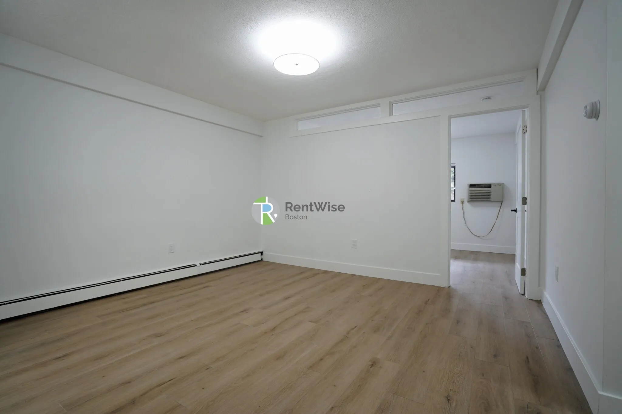 2 bed, 1 bath apartment for rent at 741 East 6th St Unit 7, South Boston — photo 5 of 17