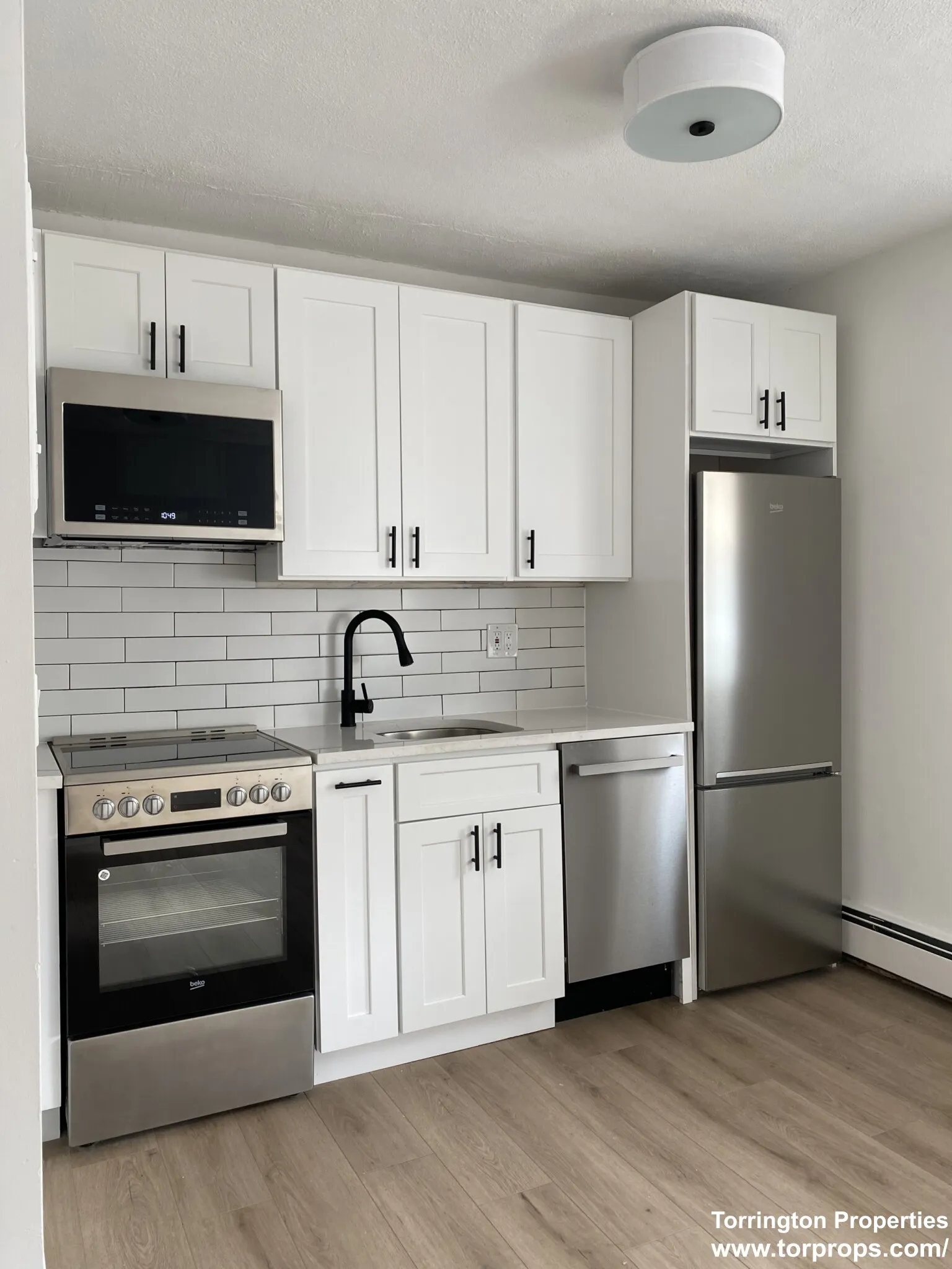 2 bed, 1 bath apartment for rent at 741 East 6th St Unit 8, South Boston — photo 28 of 31