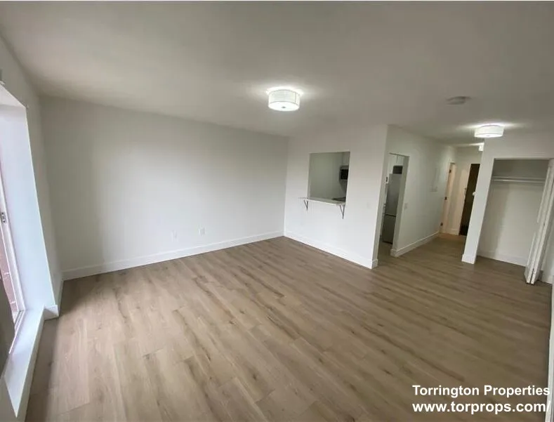 2 bed, 1 bath apartment for rent at 741 East 6th St Unit 8, South Boston — photo 24 of 31