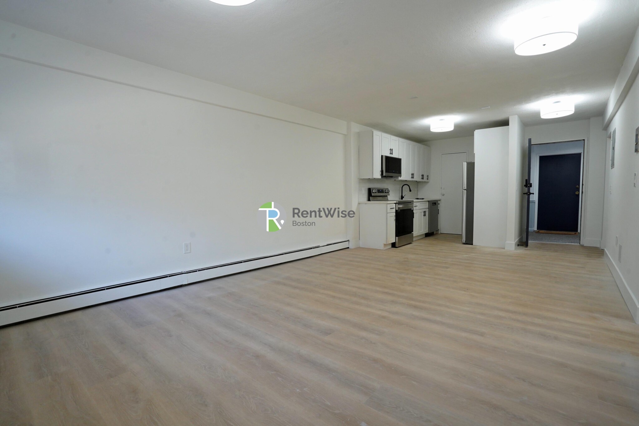 2 bed, 1 bath apartment for rent at 741 East 6th St Unit 9, South Boston — photo 3 of 15
