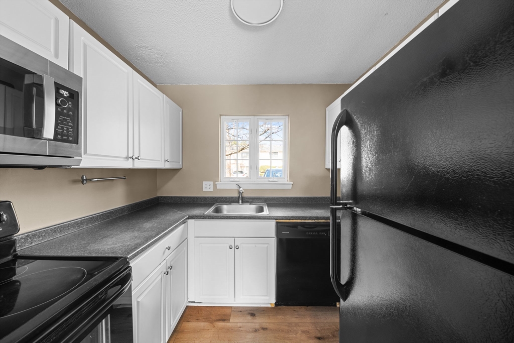 2 bed, 1 bath apartment for rent at 741 Washington St Unit 6, Easton — photo 7 of 27