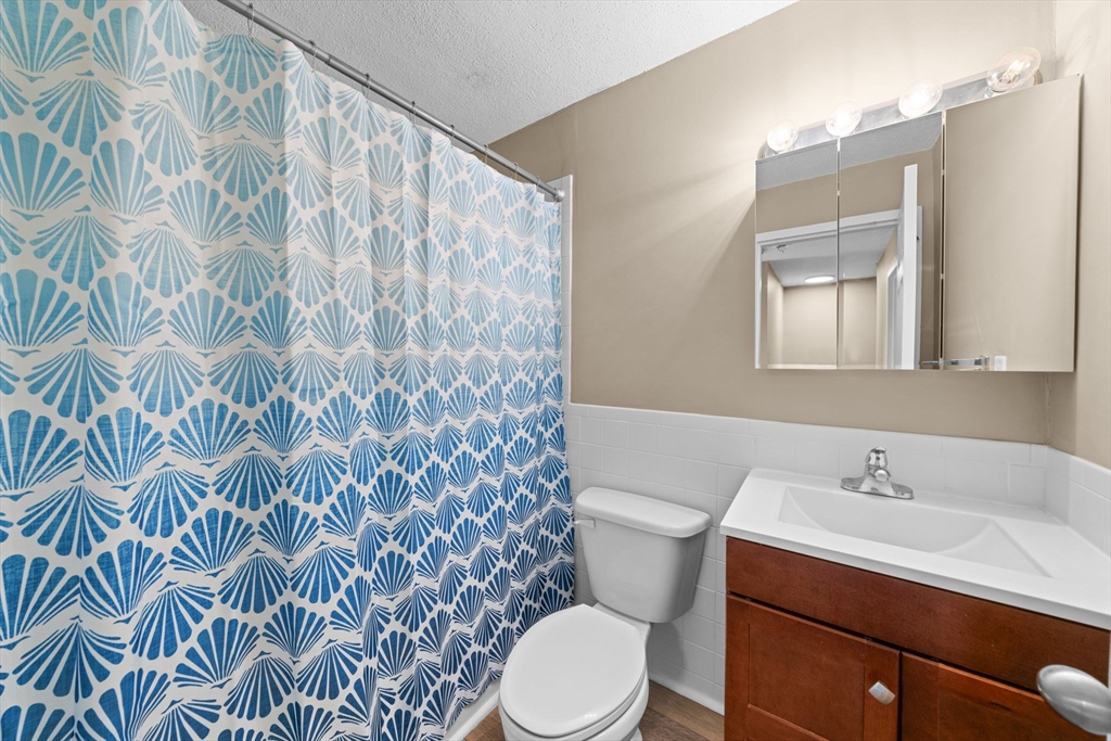 2 bed, 1 bath apartment for rent at 741 Washington St Unit 6, Easton — photo 19 of 27