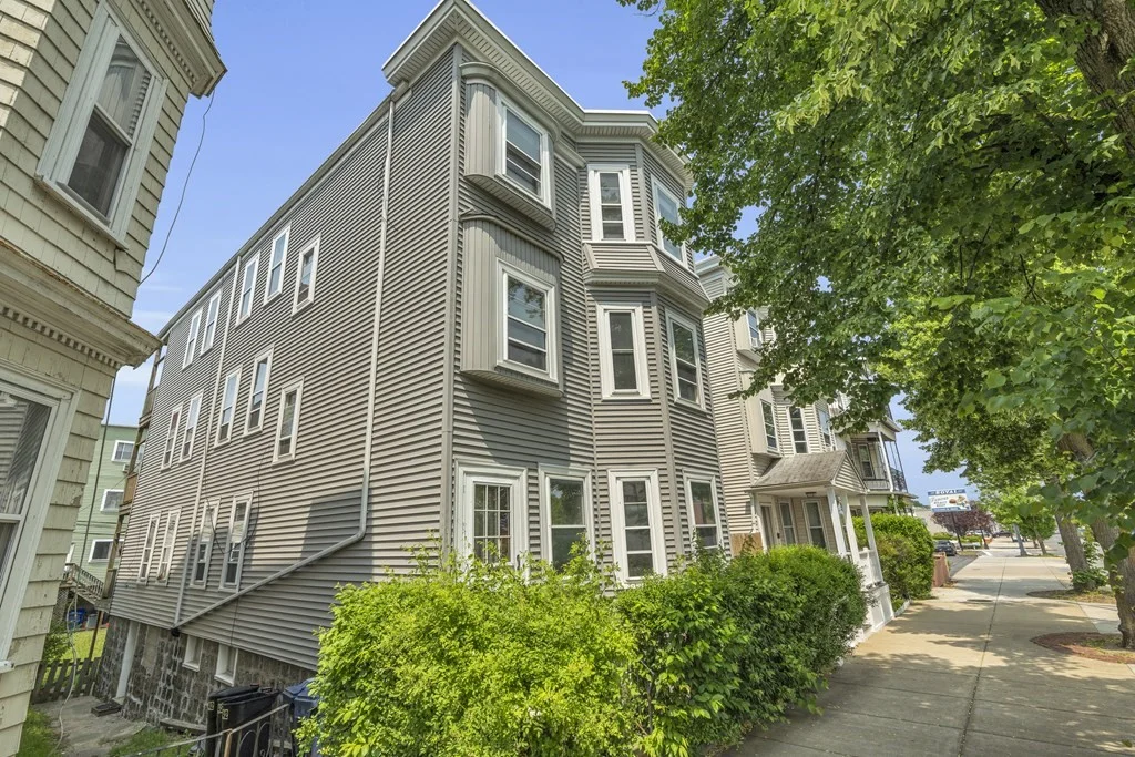 3 bed, 1 bath apartment for rent at 742 Bennington Unit 2, East Boston — photo 14 of 17