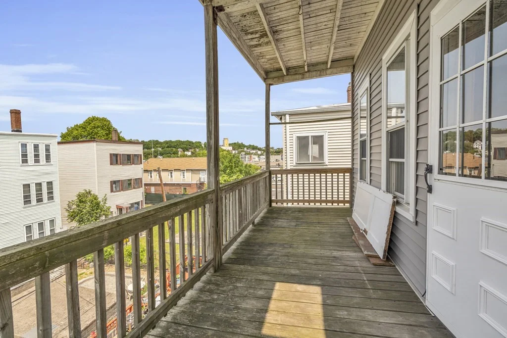 3 bed, 1 bath apartment for rent at 742 Bennington Unit 2, East Boston — photo 13 of 17