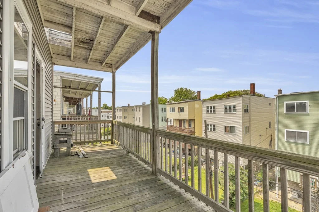 3 bed, 1 bath apartment for rent at 742 Bennington Unit 2, East Boston — photo 12 of 17